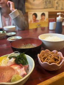 ランチ　刺身付き